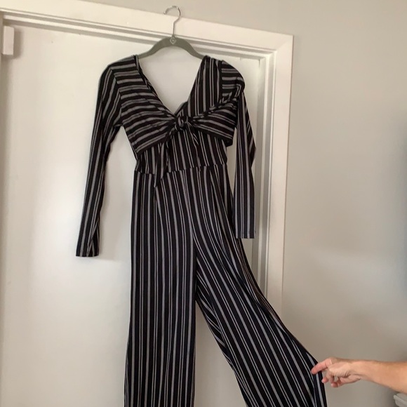 Tie front jump suit - Picture 1 of 1